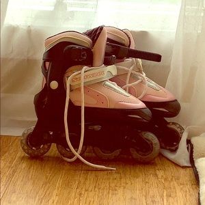 Child’s size 1-4 roller blades